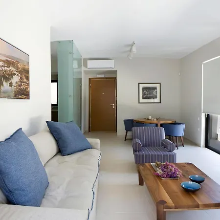 Aethrion Boutique Homes 3*