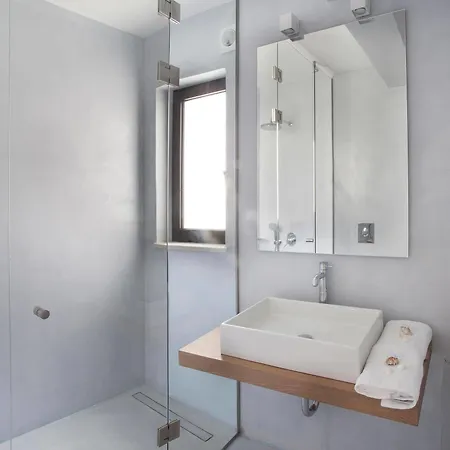 Aethrion Boutique Homes Hotel