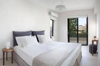 ホテル Aethrion Boutique Homes 3*